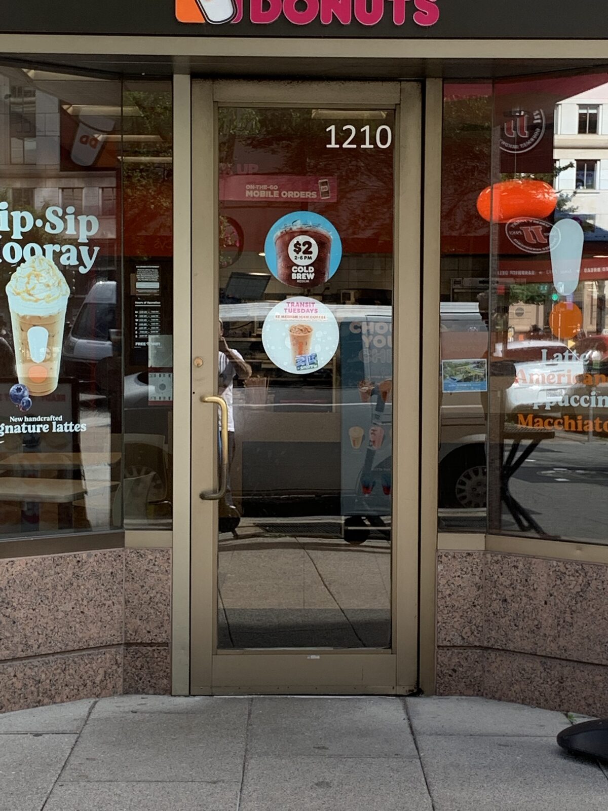 Commercial Glazing Contractor for Shopping Centers - Old Town Glass & Mirror project photo