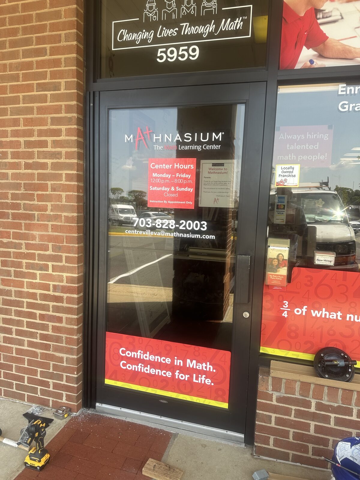 Commercial Storefront Glazing Contractor for Shopping Centers - Old Town Glass & Mirror project photo